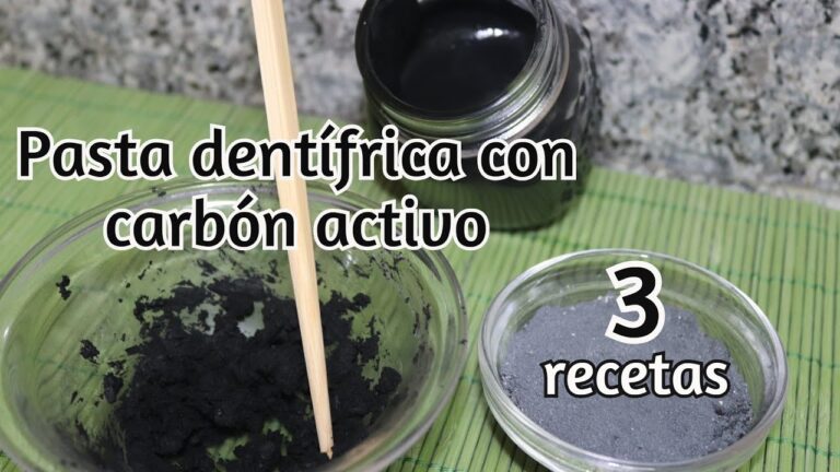 Beneficios de Ingredientes Naturales en Pastas Dentales con Carb&oacute;n Activado