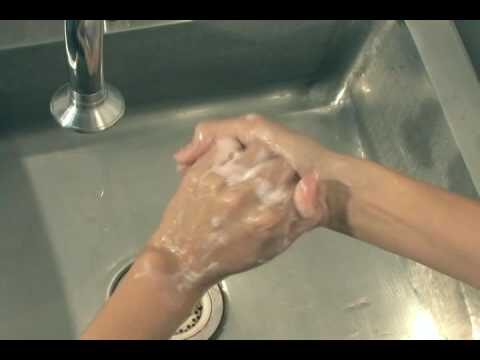 Cuidado Efectivo de Manos con Productos de Farmacia